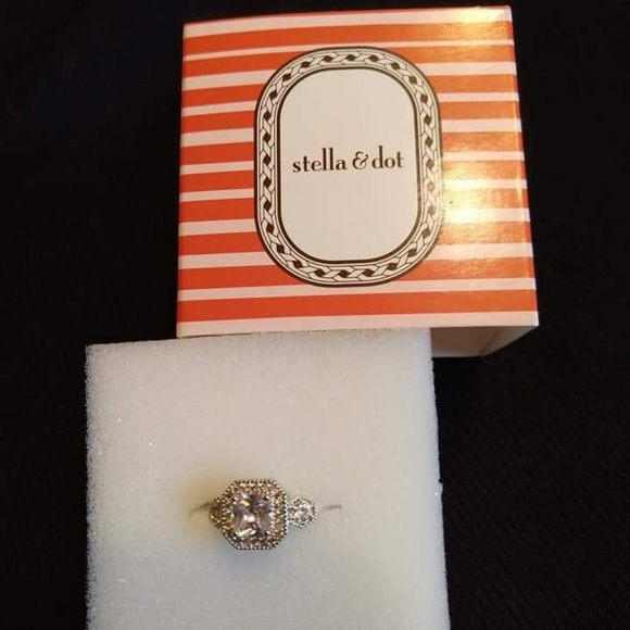 Stella & Dot Jewelry - Stella & Dot Deco Cocktail Ring